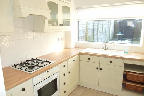 3 bedroom end of terrace house for sale, Vanquisher Walk, Gravesend, DA12