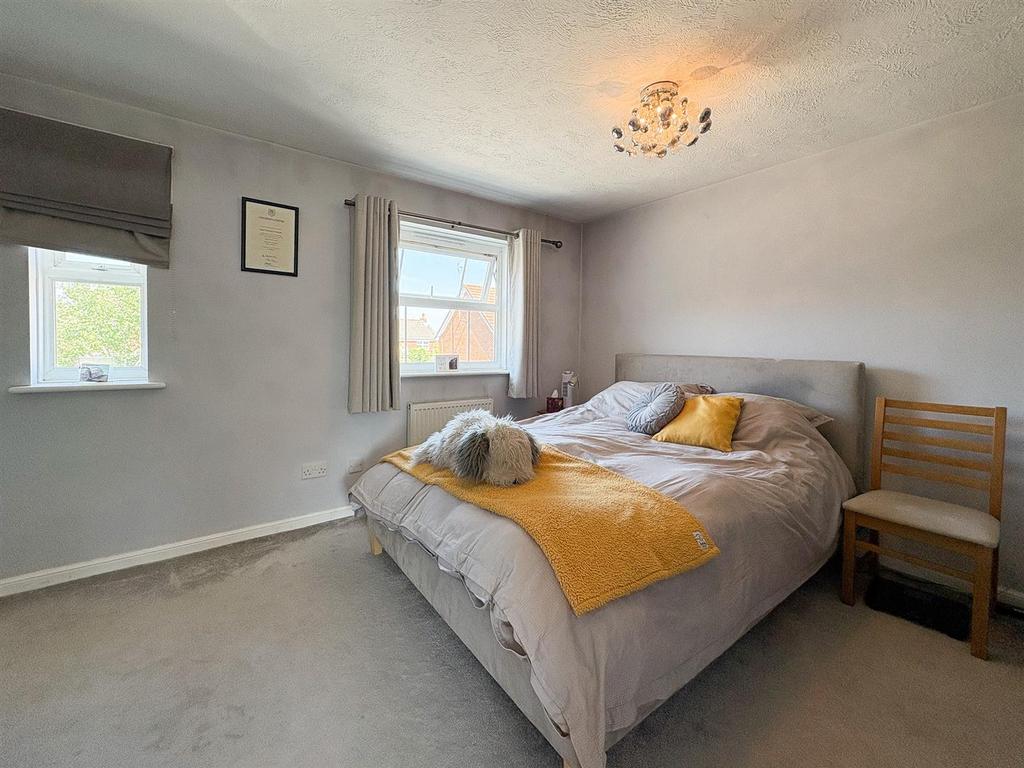 Bedroom 1..jpg