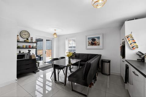 4 bedroom detached house for sale, Pen Y Berllan, Bridgend, CF31