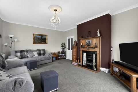 6 bedroom link detached house for sale, Marine Parade, Gorleston on Sea, NR31