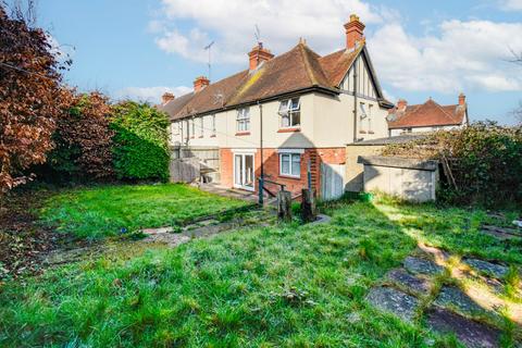 3 bedroom end of terrace house for sale, St. George's Avenue, Newbury, RG14