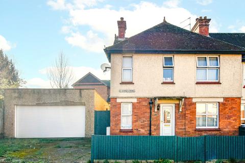 3 bedroom end of terrace house for sale, St. George's Avenue, Newbury, RG14
