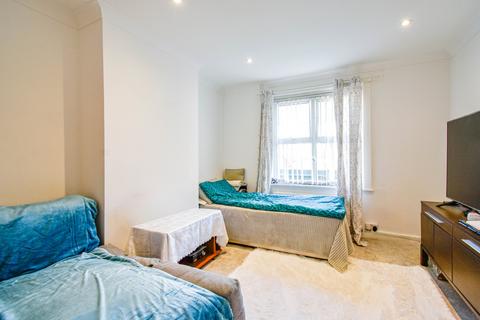 3 bedroom end of terrace house for sale, St. George's Avenue, Newbury, RG14