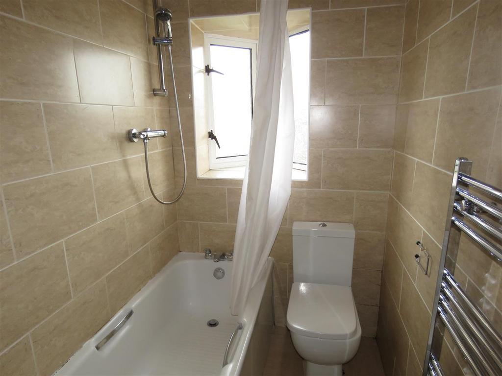 Alnwick rd, 135 bath