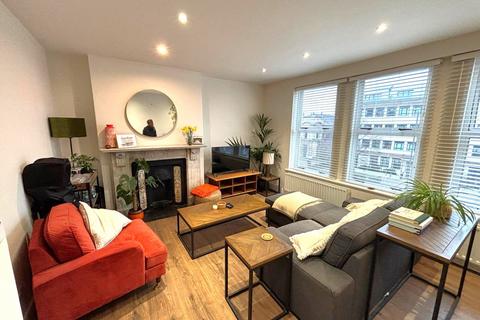 1 bedroom flat to rent, Station Parade Balham High Road, London, SW12