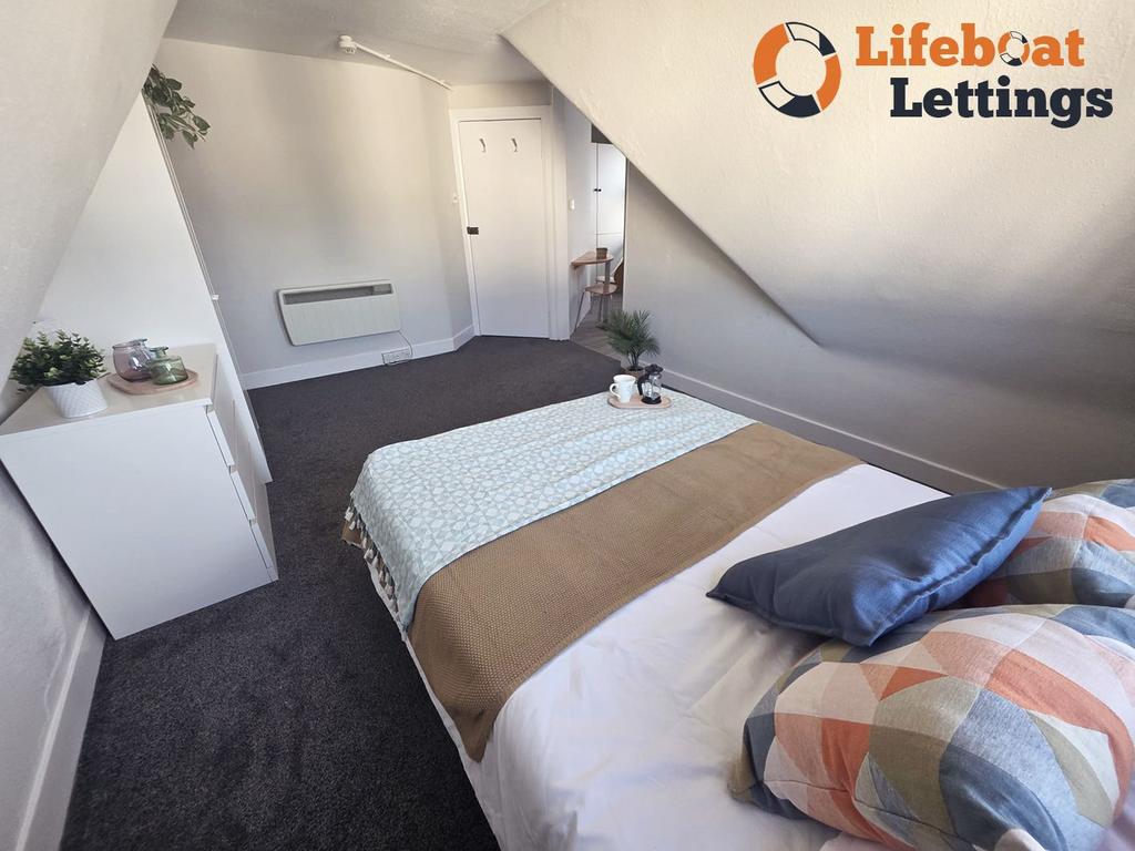 Bedroom 8b