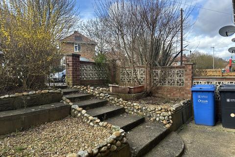 4 bedroom end of terrace house for sale, 204 Jex Road, Norwich, Norfolk NR5 8XH