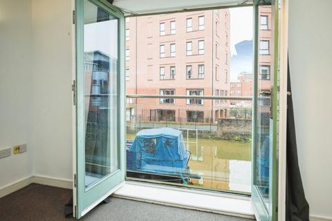 2 bedroom flat for sale, Steam Mill Street, Chester, Cheshire, CH3