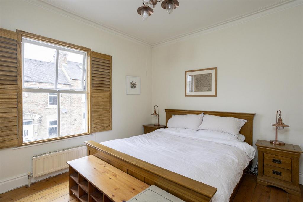 7 Adelaide Street 31.jpg