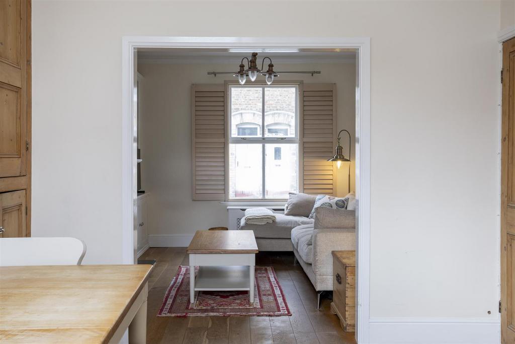 7 Adelaide Street 9.jpg