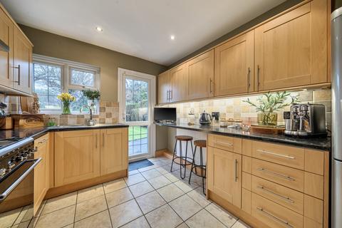 3 bedroom semi-detached house for sale, Cathcart Drive, Orpington