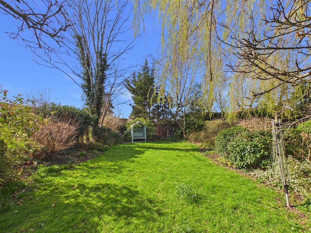 CAM02435 G0-PR0167-STILL018.jpg