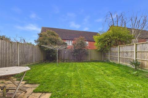 3 bedroom semi-detached house for sale, Paddock Way, Hinckley