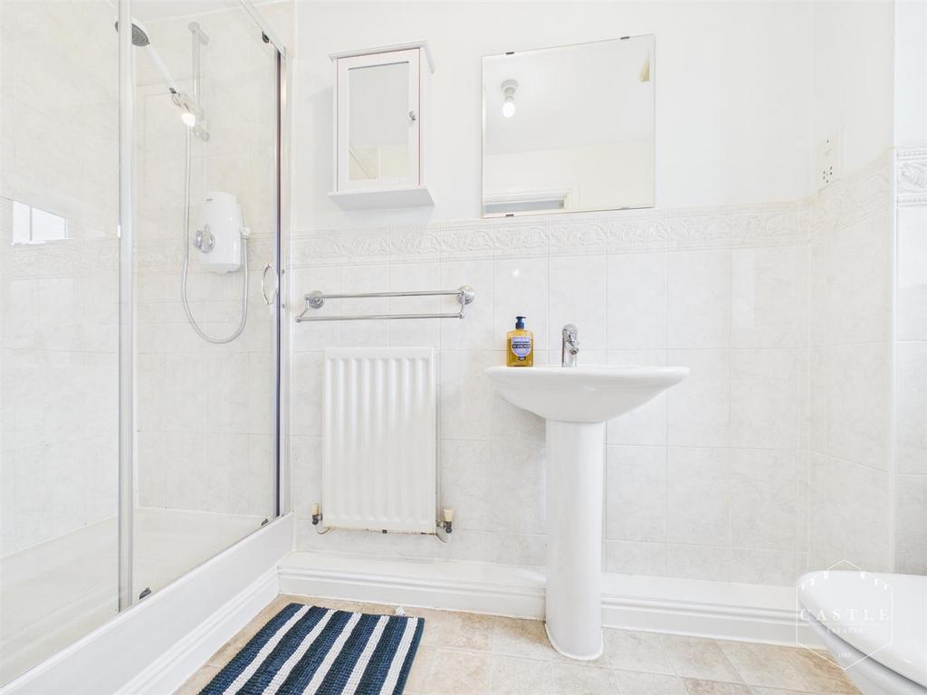 Ensuite shower room