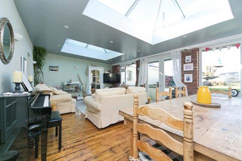 4 bedroom detached house for sale, Llanfachraeth, Holyhead, Isle of Anglesey, LL65