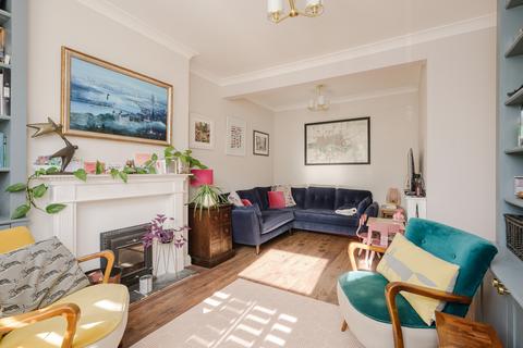 4 bedroom terraced house for sale, Dryden Road, London SW19