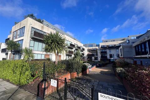 2 bedroom apartment to rent - Southdown House, Somerhill Avenue, Hove