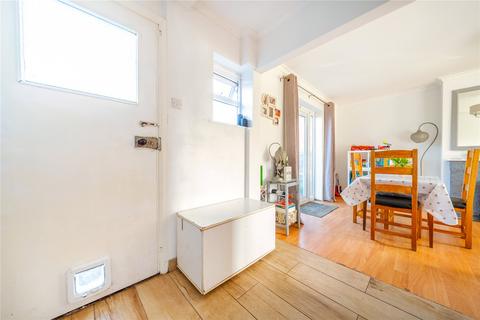 3 bedroom semi-detached house for sale, Prairie Road, Surrey KT15
