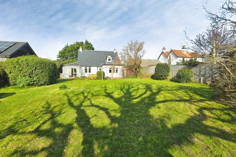 4 bedroom detached house for sale, The Mall, Totland Bay, Isle of Wight