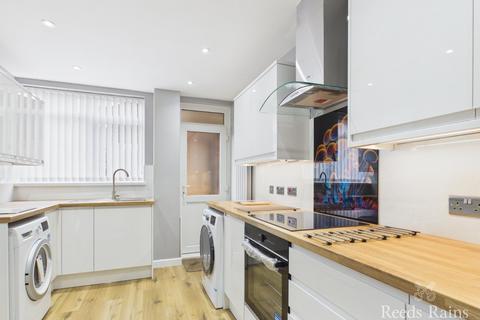 undefined, Caledon Close, East Riding of Yorkshire HU9