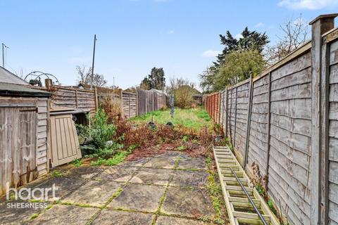 Queenborough Road, Minster
