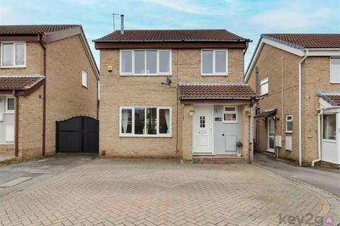 3 bedroom detached house for sale - Garden Walk, Beighton, Sheffield, S20