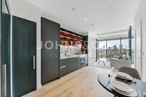 undefined, Corson House, City Island Way, London, E14