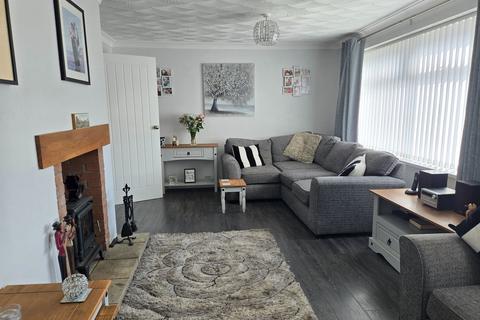 2 bedroom detached bungalow for sale, Elizabeth Drive, Chapel St. Leonards, Skegness, PE24 5RS