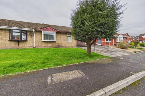 2 bedroom semi-detached bungalow for sale, Fairoak Chase, Bridgend CF31