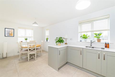 undefined, Thornton Drive, Preston PR4
