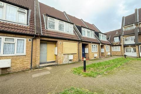 3 bedroom house for sale - Griffin Close, Willesden Green, NW10