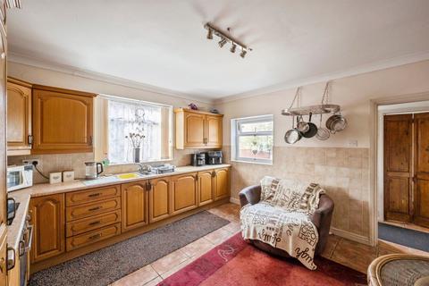 undefined, Southend, Dunscroft, Doncaster