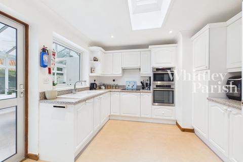 undefined, Eastlands, Stradbroke