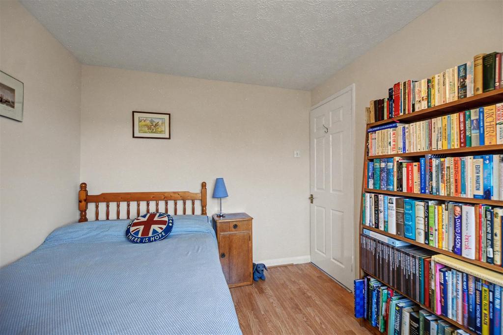 Bedroom 2 2.jpeg