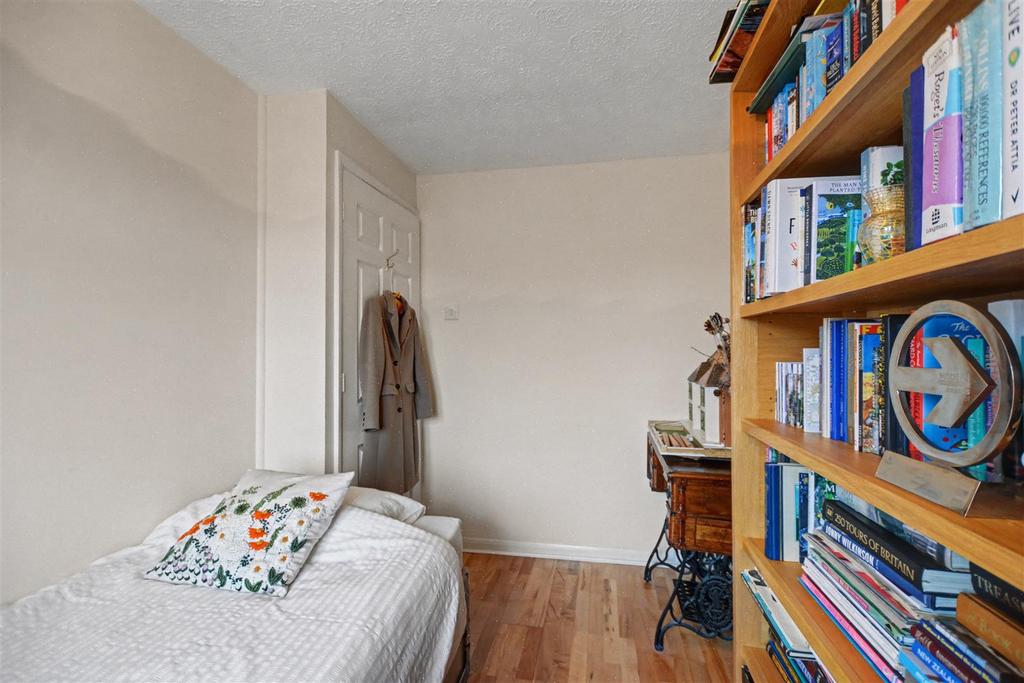 Bedroom 3 2.jpeg