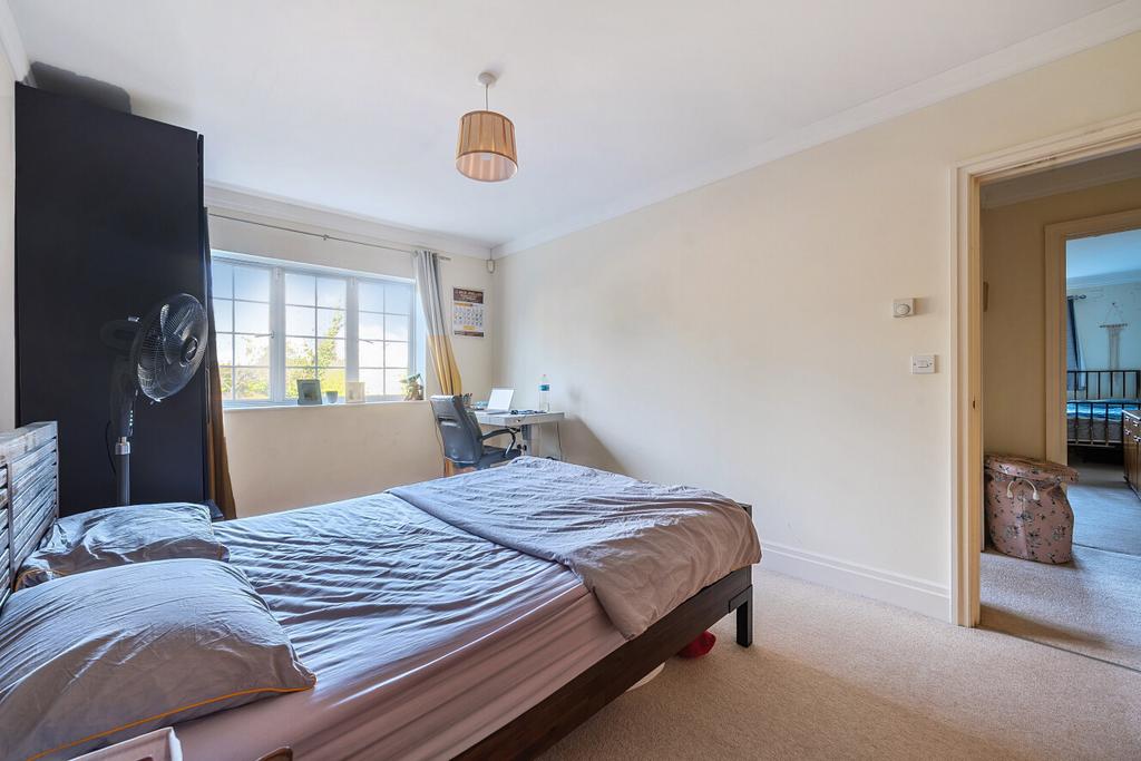1420586-5-69a5d89...