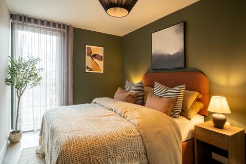 2 bedroom flat to rent, L613, Anchor Works, Dumballs Road, 