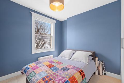 1 bedroom flat for sale, Delorme Street, Hammersmith, London