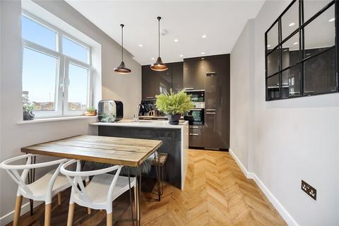1 bedroom flat for sale, Heather Close, London