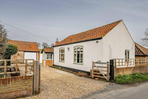 2 bedroom cottage to rent, Upper Street, Salhouse, NR13