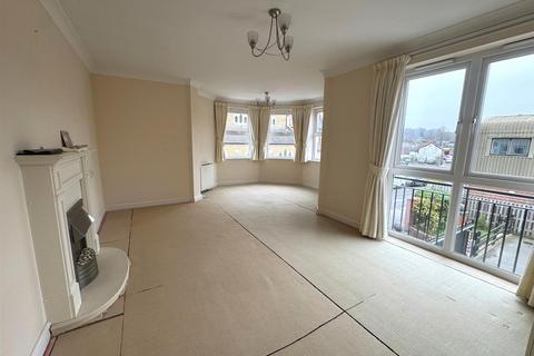 undefined, Windsor Way, Aldershot