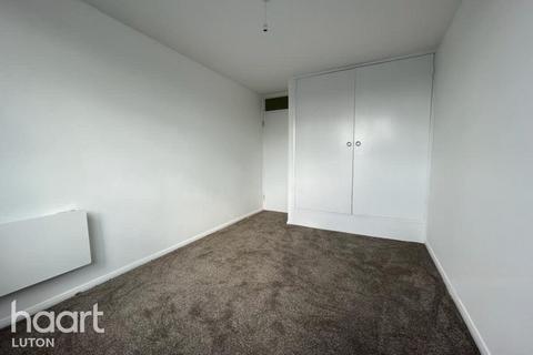 undefined, Duncombe Drive, Dunstable