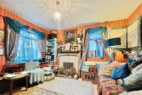 undefined, Sprucedale Close, Kent BR8