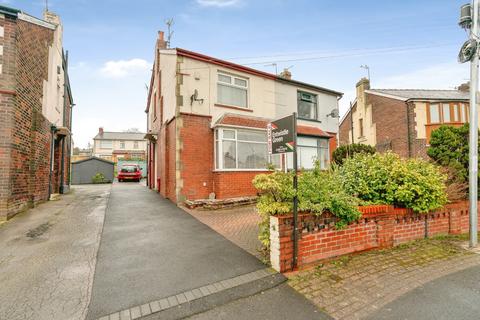 2 bedroom semi-detached house for sale, Leamington Avenue, Burnley, Lancashire, BB10