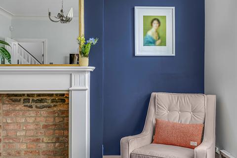 4 bedroom semi-detached house for sale, Cranleigh Road, London, SW19