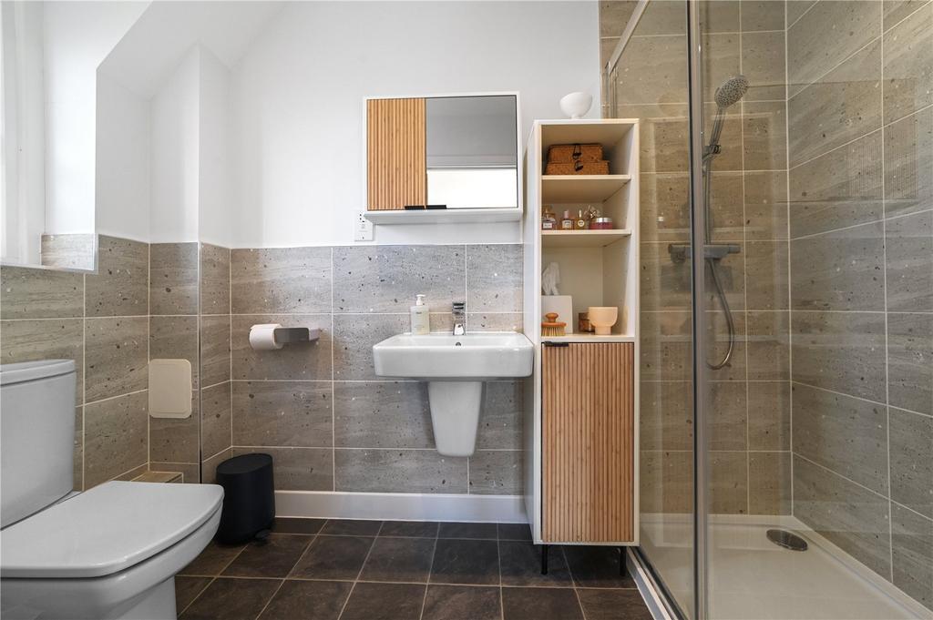 Ensuite