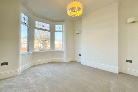 3 bedroom semi-detached house for sale, Wennington Road, Southport PR9
