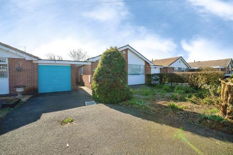 2 bedroom detached bungalow for sale, Vicarage Close, Ilkeston DE7