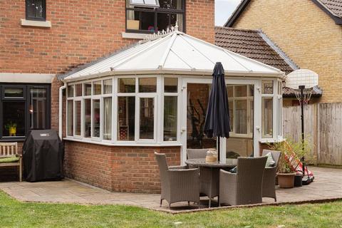 6 bedroom detached house for sale, Howard Place, Reigate