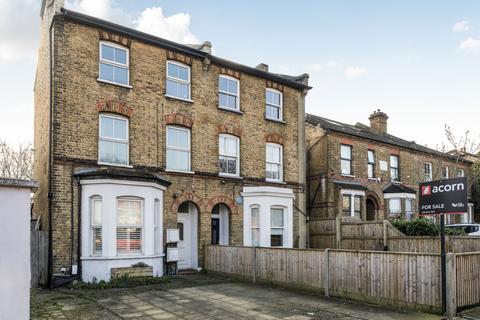 3 bedroom apartment for sale, Croydon Road, London